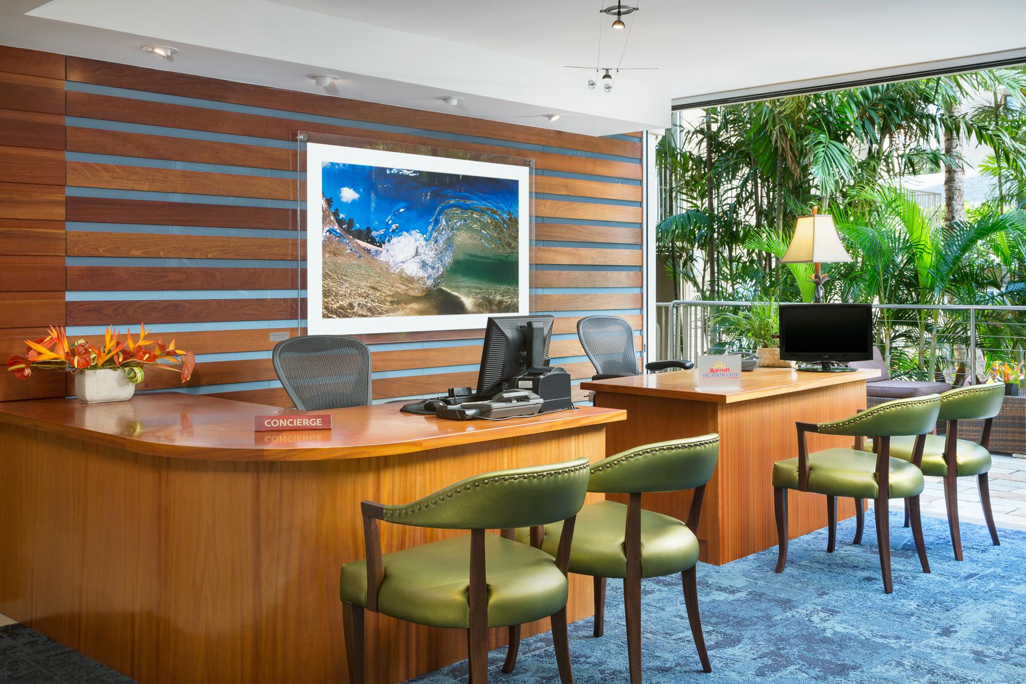 Courtyard By Marriott Waikiki Beach Гонолулу Экстерьер фото