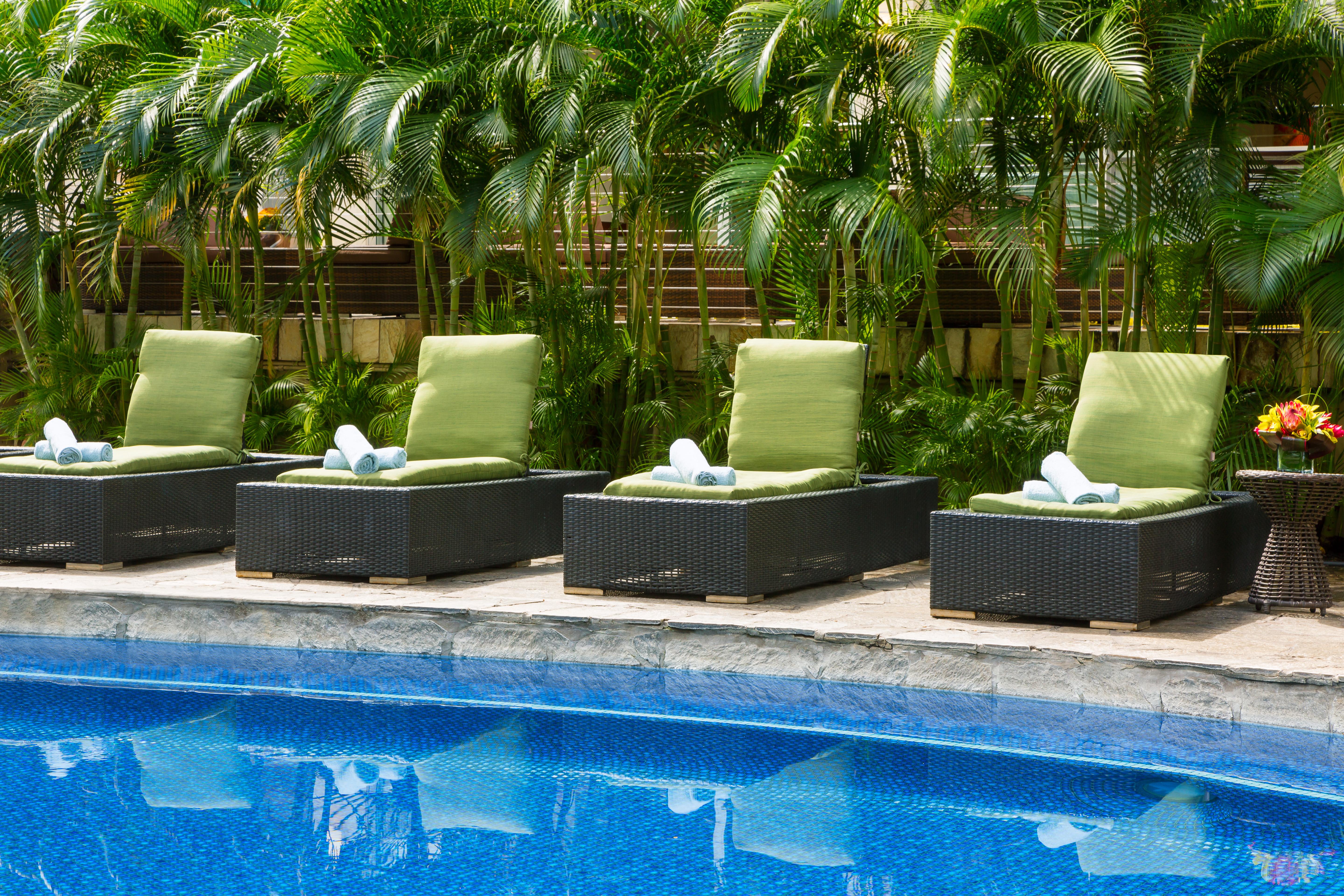 Courtyard By Marriott Waikiki Beach Гонолулу Экстерьер фото